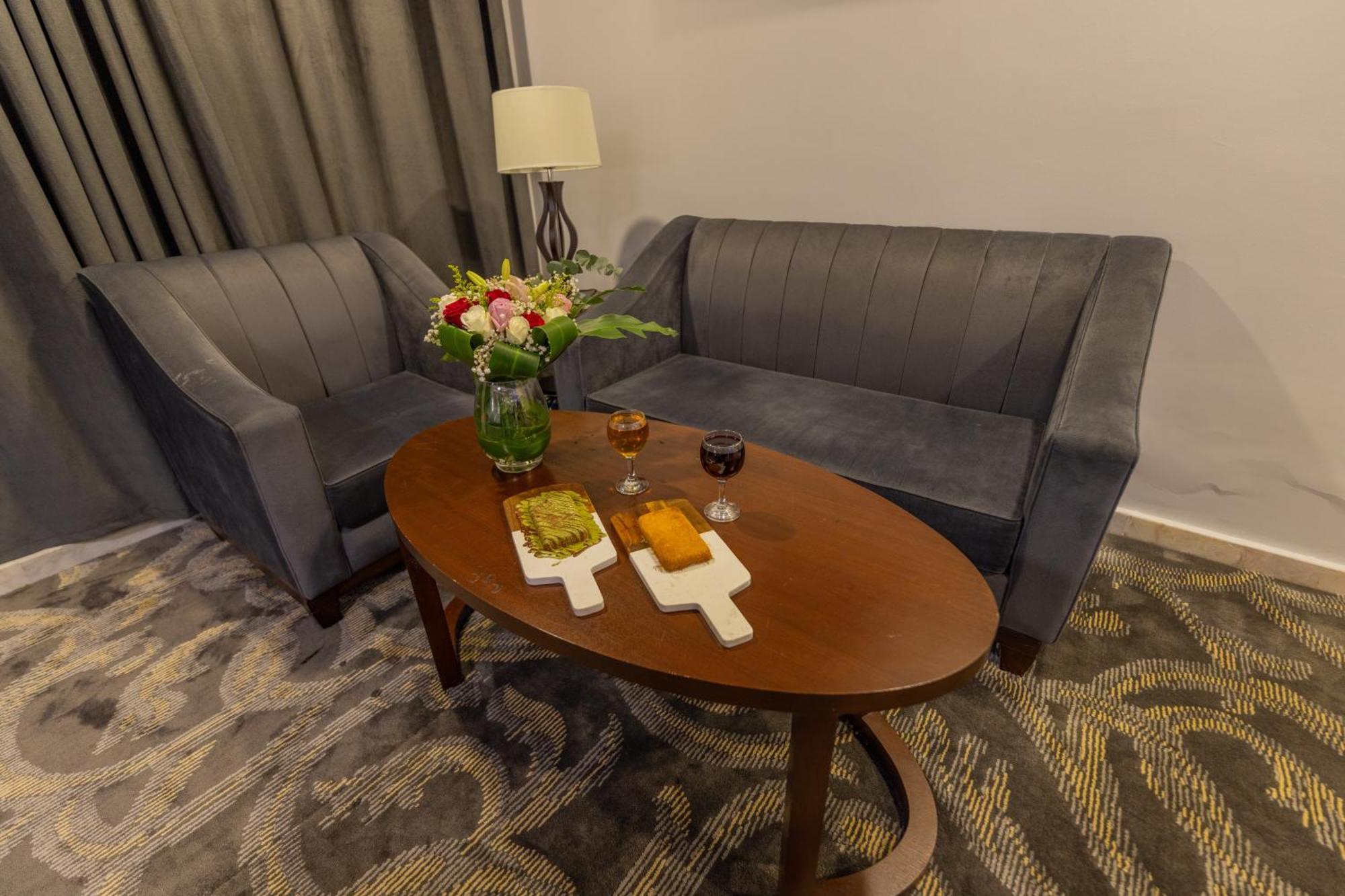 Hotel Laten Al Salim Plaza
