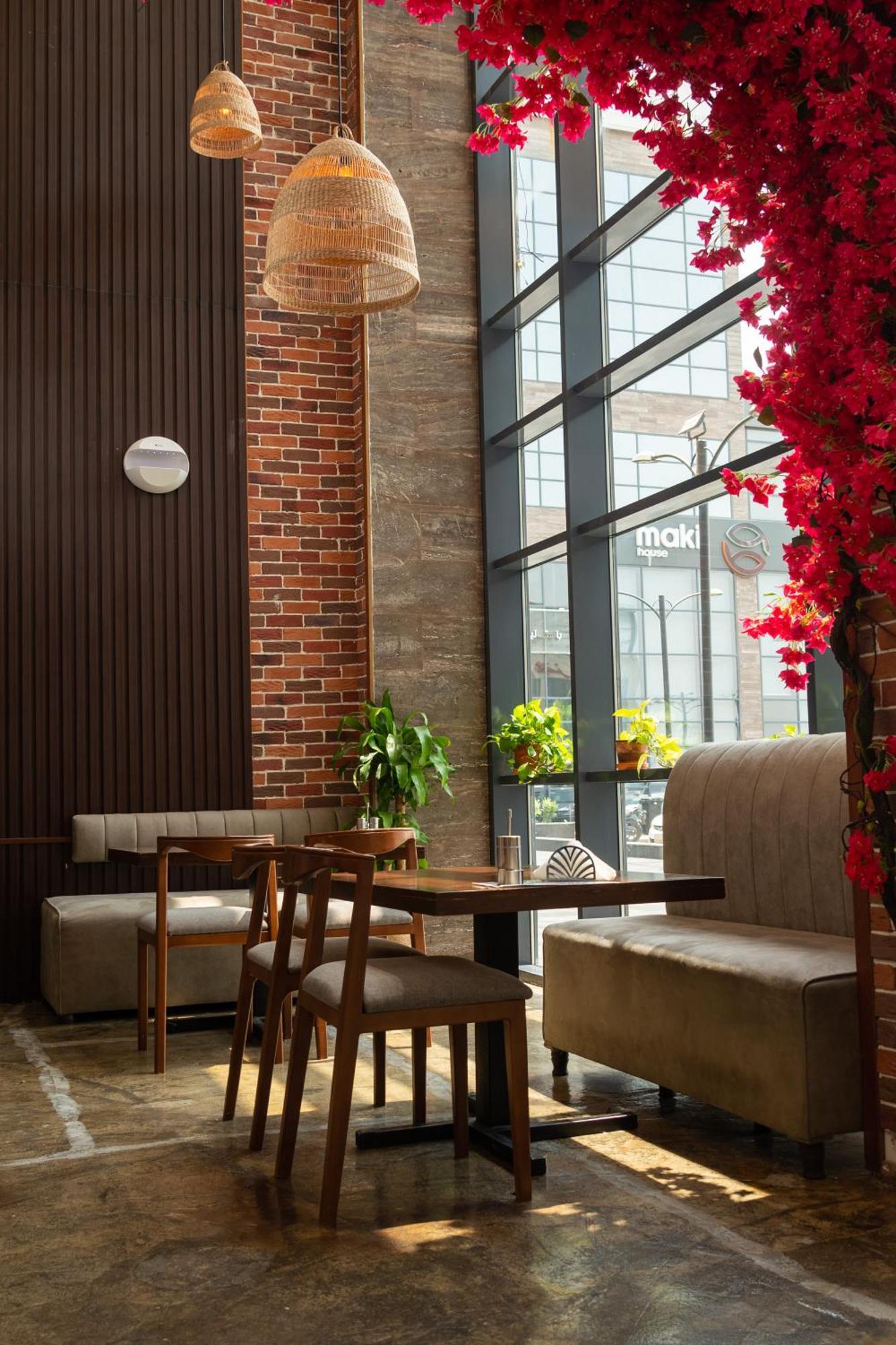Hotel Laten Al Salim Plaza *