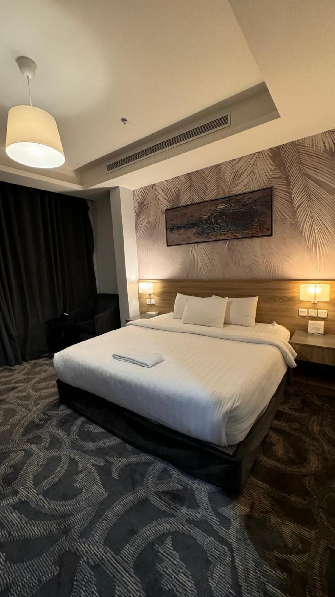 Laten Al Salim Plaza Hotel *